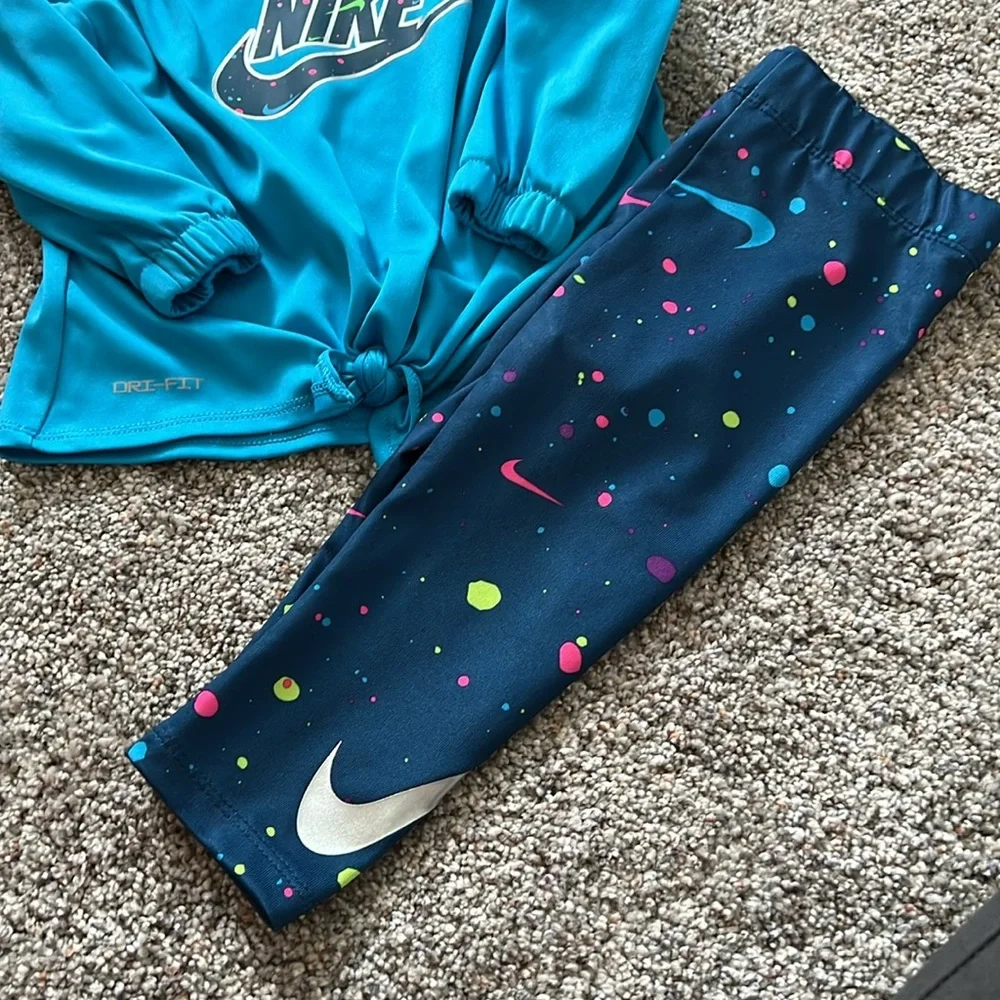 Nike Toddler Girls Dri-Fit Hooded Top and Leggings Matching set 12 months - Picture 2 of 7
